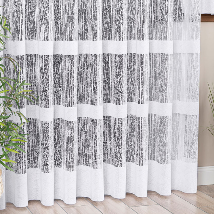 WIKTORIA Biała firanka gotowa żakardowa 300x250 cm