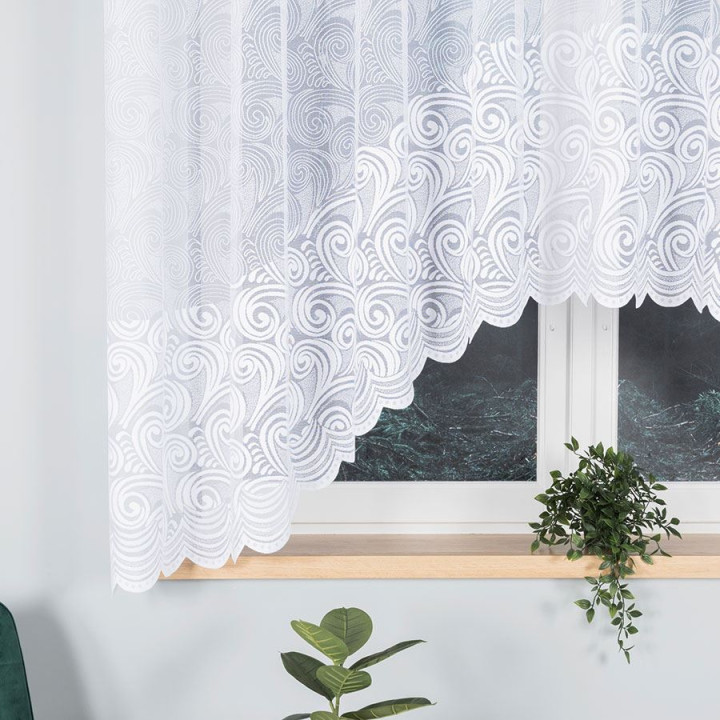KINGA Biała firanka gotowa żakardowa z podcięciem 330x160 cm