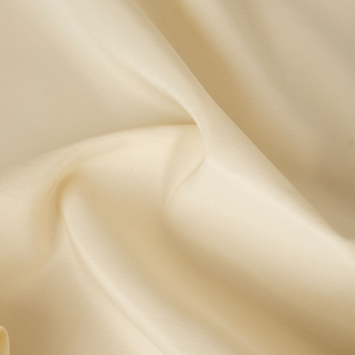 GARDENIA Ciemna kremowa zasłona gotowa na przelotkach z tkaniny wodoodpornej 140x200 cm