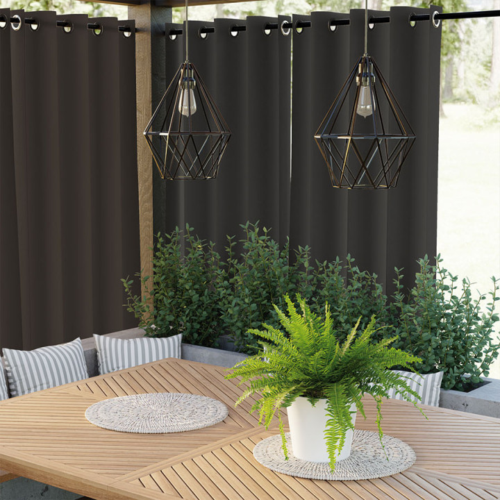 GARDENIA Czarna zasłona gotowa na przelotkach z tkaniny wodoodpornej 140x220 cm