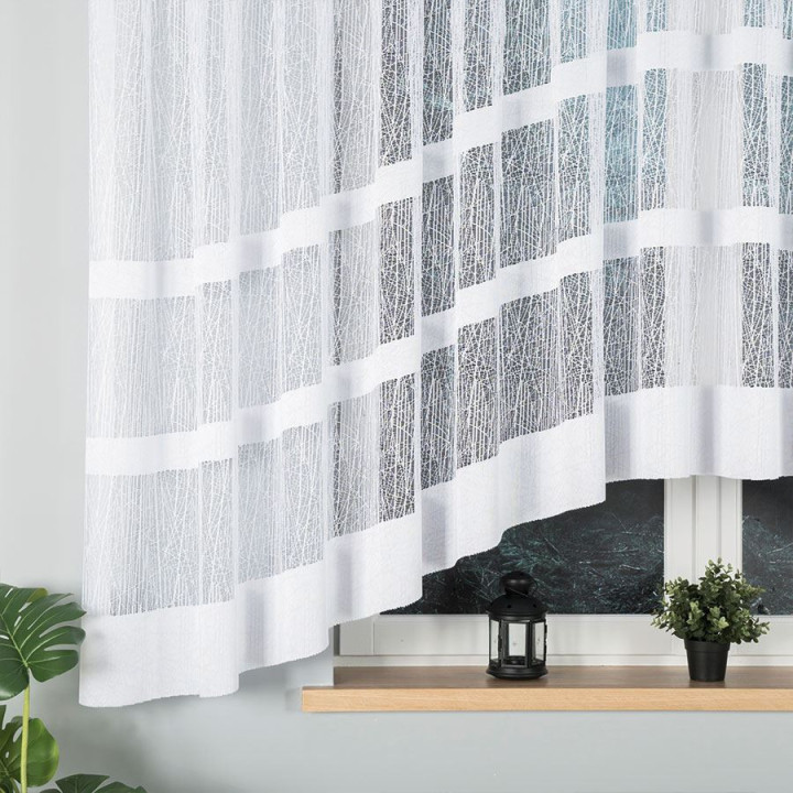 WIKTORIA Biała firanka gotowa żakardowa z podcięciem 500x160 cm