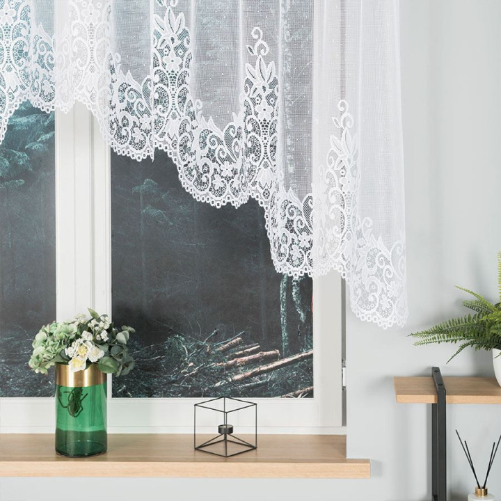 BERENIKA Biała firanka gotowa żakardowa z podcięciem 330x120 cm