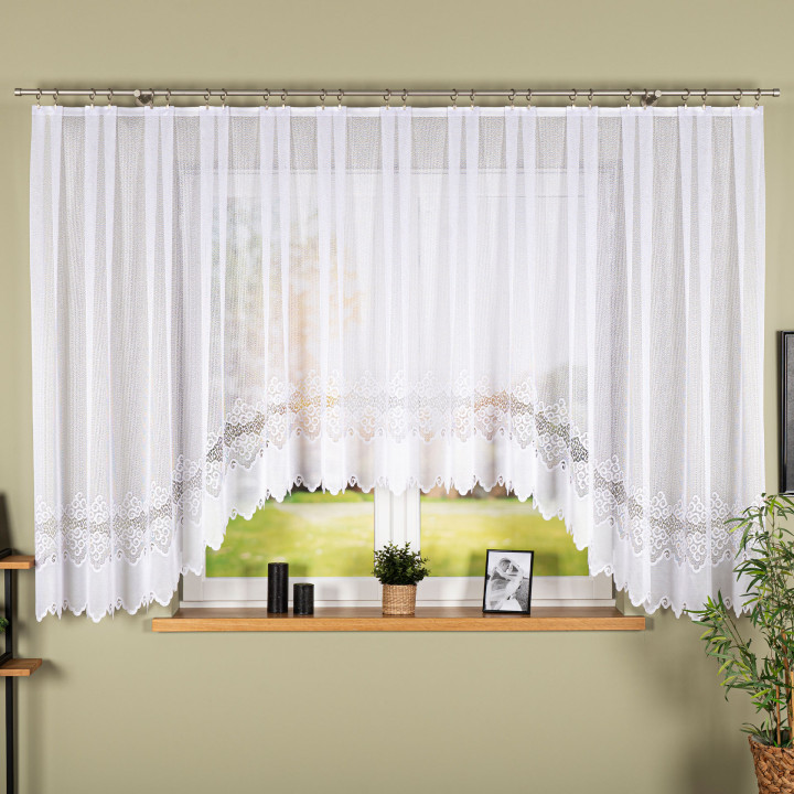 MODESTA Biała firanka gotowa żakardowa z podcięciem 500x160 cm