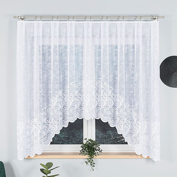 KINGA Biała firanka gotowa żakardowa z podcięciem 300x160 cm